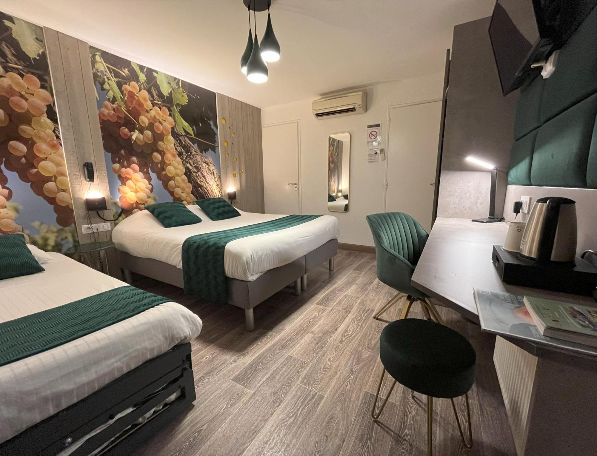 Cit'Hotel Le Cheval Blanc Cognac Centre Екстериор снимка