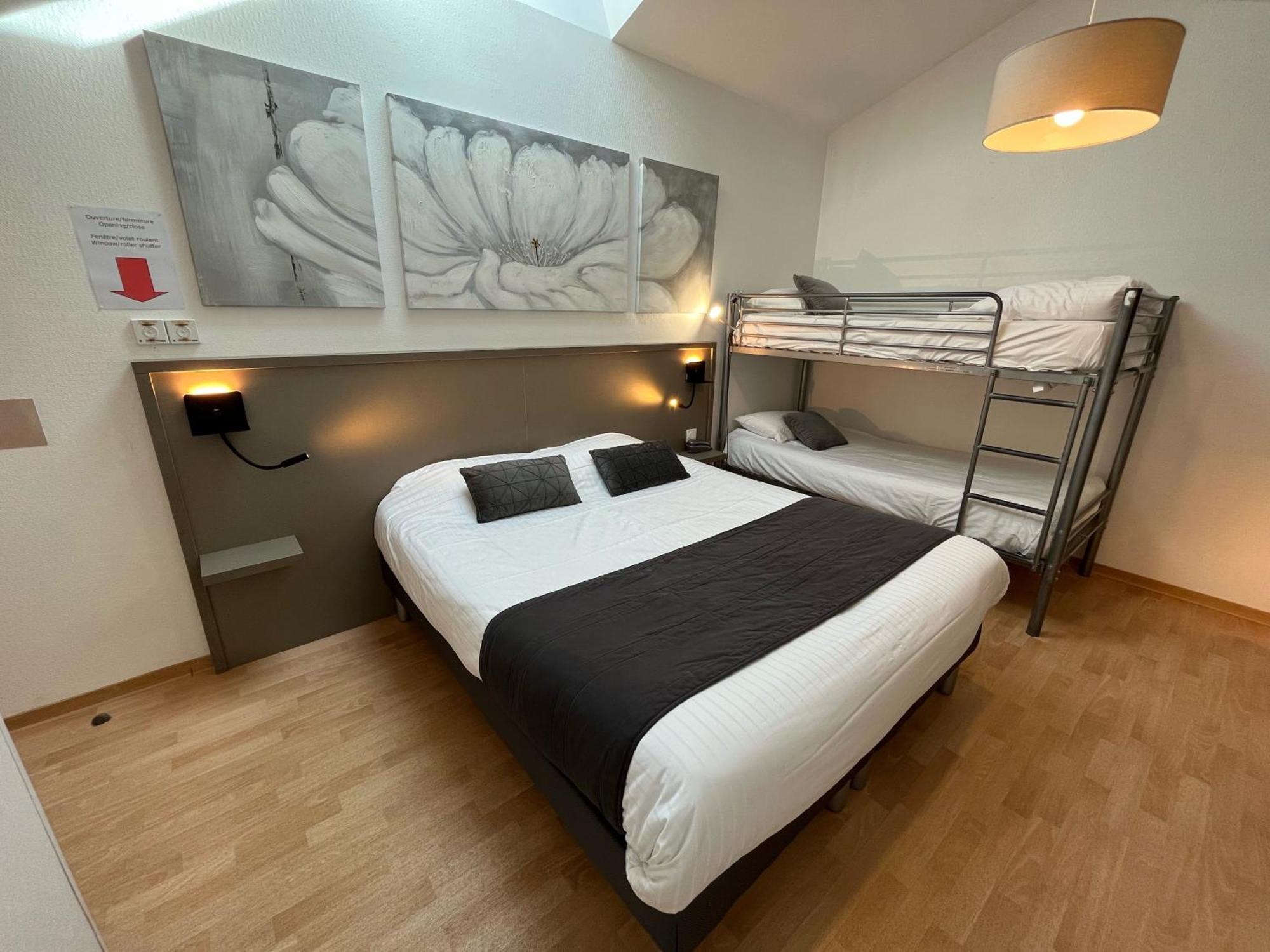 Cit'Hotel Le Cheval Blanc Cognac Centre Екстериор снимка